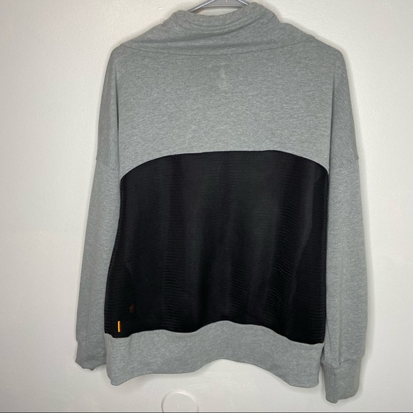 Lucy cowl neck 1/4 zip mesh back grey pullover medium - Picture 6 of 10
